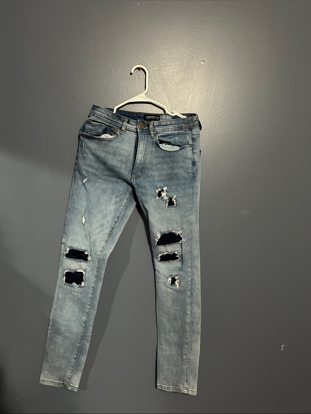 Distressed Light Blue Women’s Jeans - Contemporary Fit